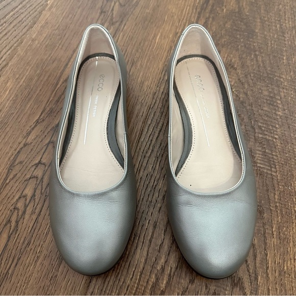 ECCO Anine Ballerina Shoe Danish Design metallic ballet flat US 5 EU 36 - Picture 3 of 8